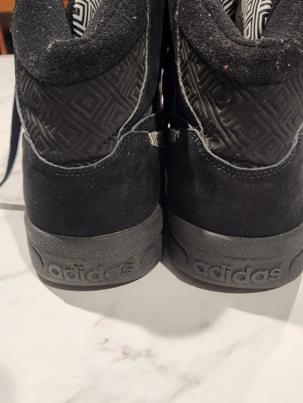 adidas mutombo mens